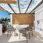 Los Naranjos Modern 2 Bedroom Penthouse With Views